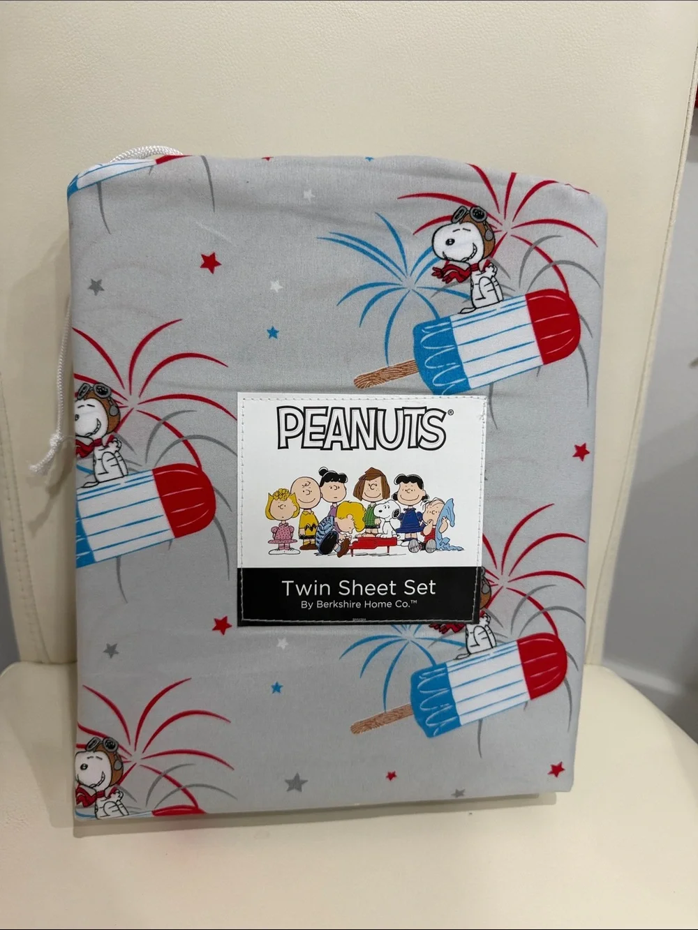 Peanuts Snoopy Gray/Red & Blue Popsicle & Fireworks  Print TWIN Sheet Set